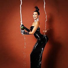 kim kardashian bottle